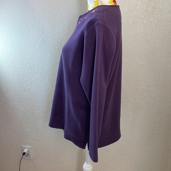 LL Bean ~ Soft Fleece Pullover Blouse Floral Stitching - Picture 4 of 7